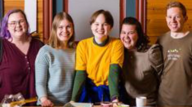 Stimuleringsmidler til unge voksne og fellesskap